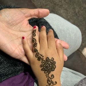 Meet your Posher, Reshmi